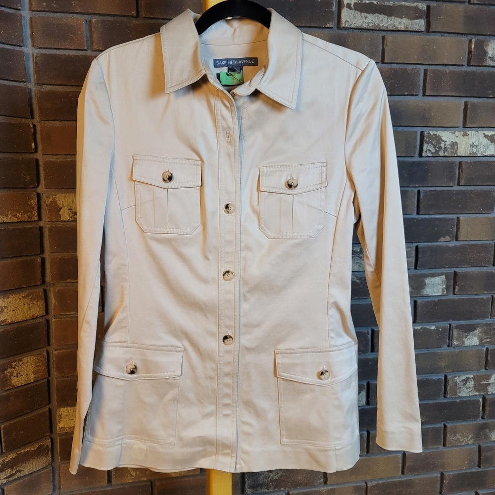 Saks fifth Avenue button front khaki stretch medium weight camp coat